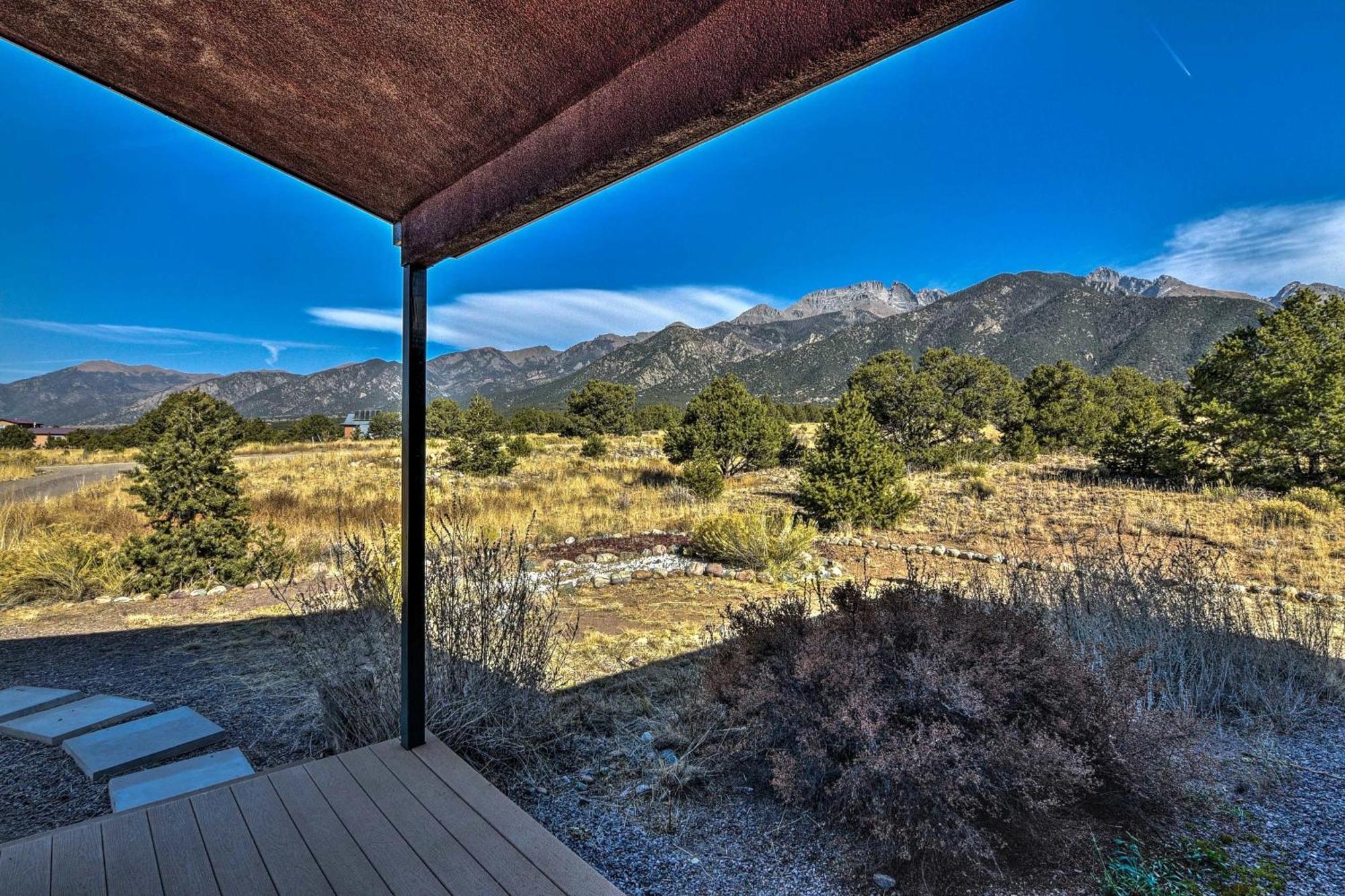 Cozy Remote Retreat • Mountain Views • Stargazing Villa Crestone Exteriör bild