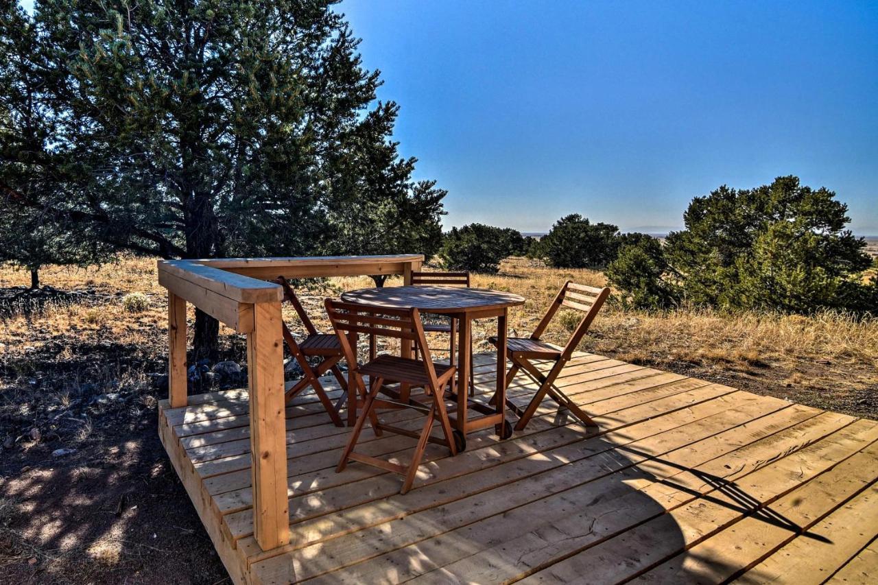 Cozy Remote Retreat • Mountain Views • Stargazing Villa Crestone Exteriör bild